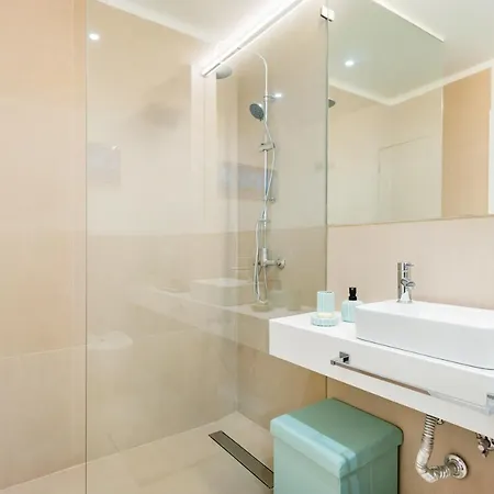 Oeiras Spacious And Modern Flat * Paço de Arcos